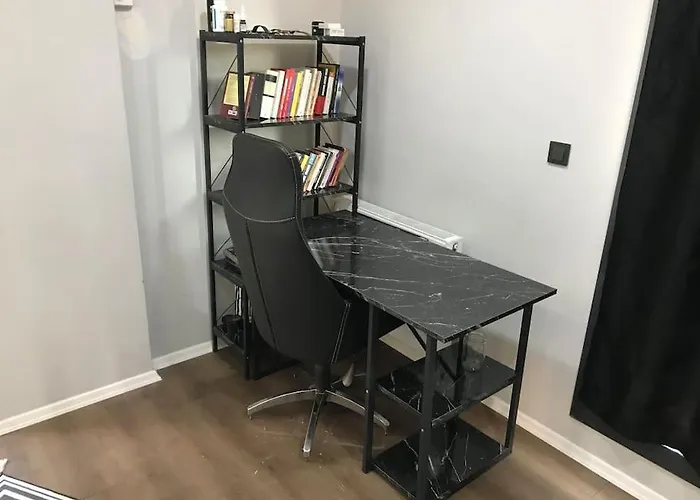 Ulasim Kolayligi Saglayan, Kiralik דירה *