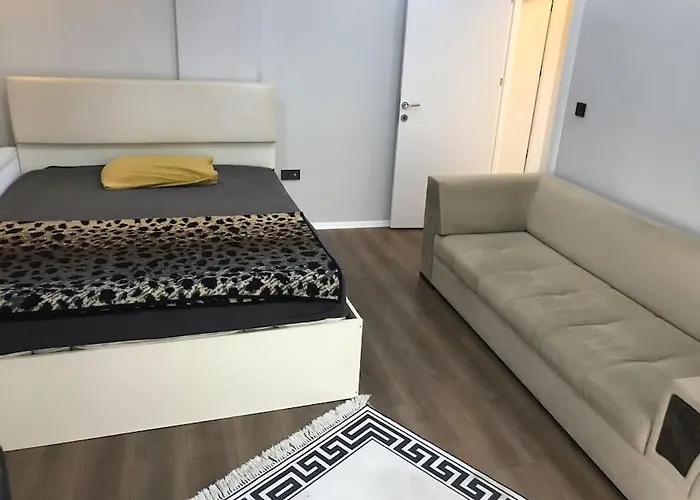 Apartament Ulasim Kolayligi Saglayan, Kiralik İzmir